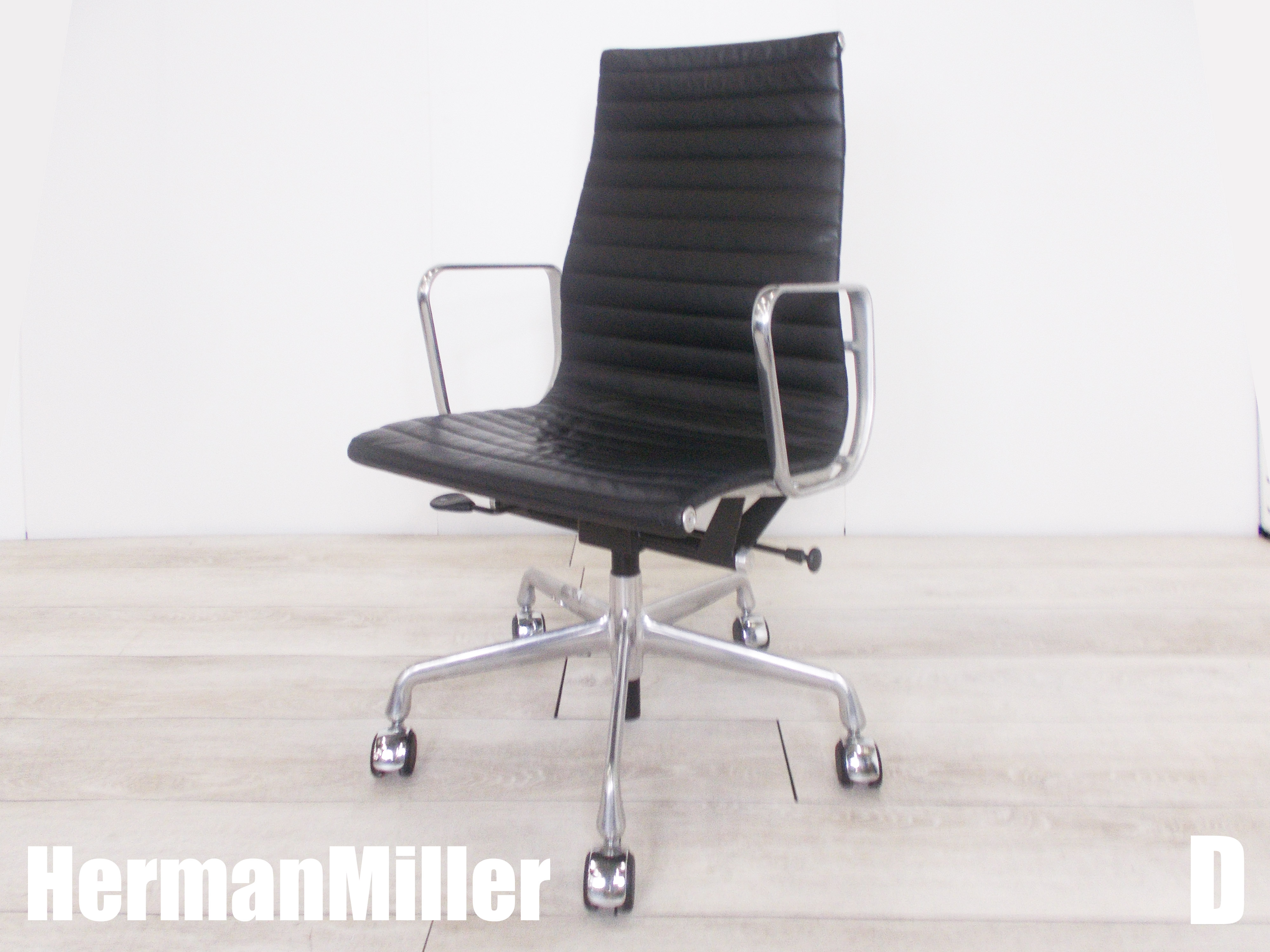 中古】イームズ アルミナム Herman Miller/ハーマンミラー 肘付