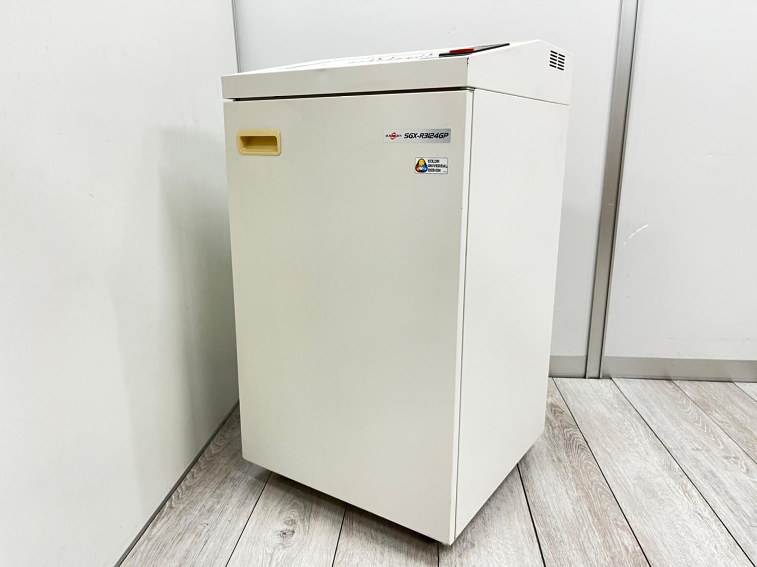 シグマ技研製 SGX-R3124GP
                        シグマシュレッダ
                                    中古
            