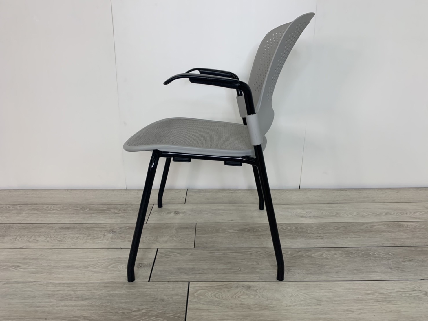 中古】ケイパー Herman Miller/ハーマンミラー スタッキング