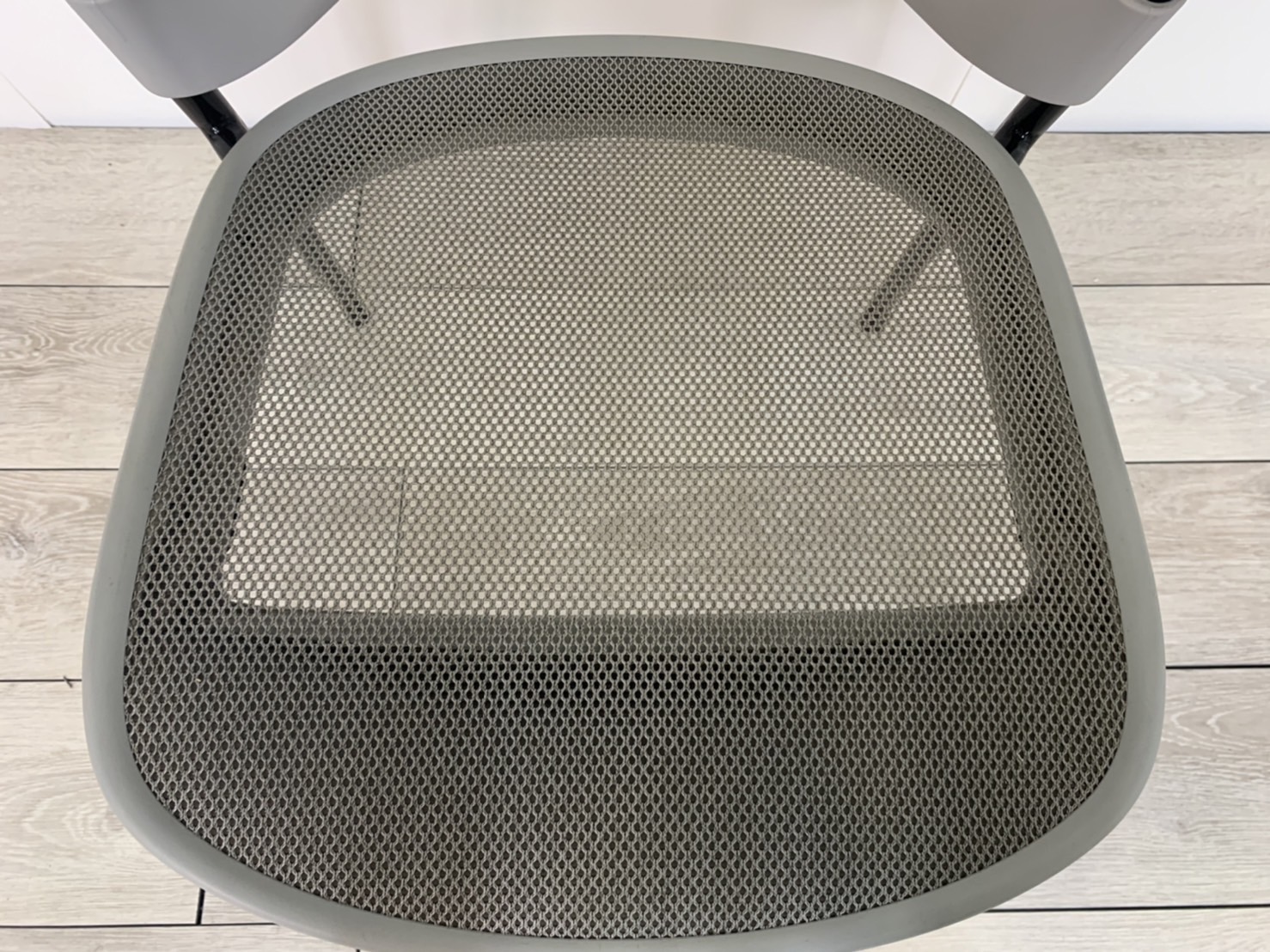 ハーマンミラー ケイパースタッキングチェア 美品中古 中古】ケイパー Herman Miller/ハーマンミラー スタッキング