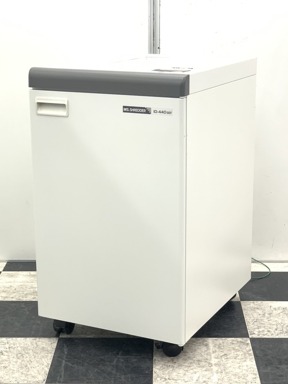 【最大裁断45枚！】屑箱容量97ℓの大型タイプ！シェアNo.1明光商会製　MSシュレッダーID440SEF
                        IDシリーズ
                                    中古
            