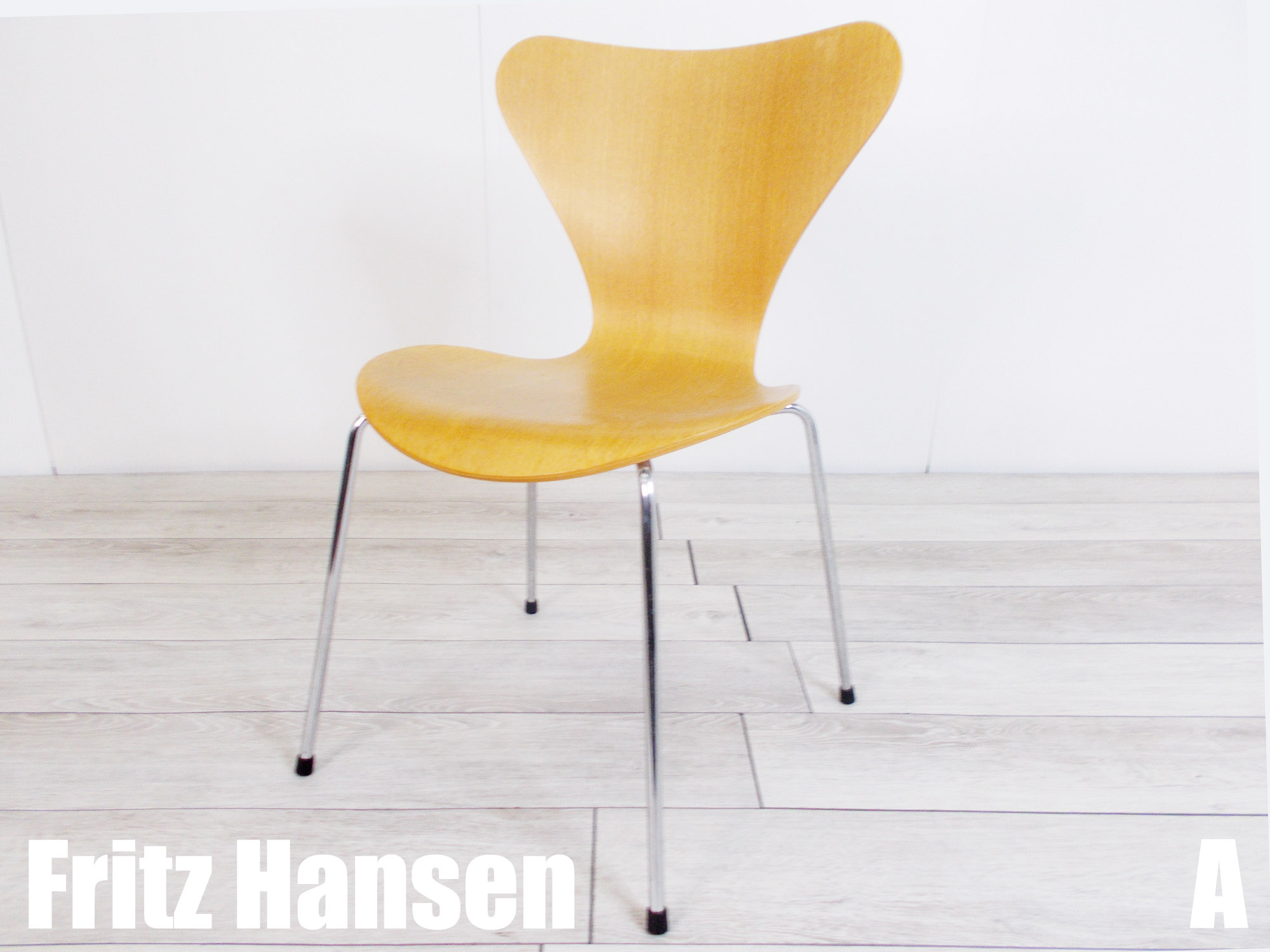 A）FritzHansen／フリッツハンセン　セブンチェア　ビーチナチュラル　アルネ・ヤコブセン　北欧
                        その他シリーズ
                                    中古
            