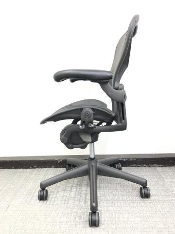 【中古】アーロンチェア Herman Miller/ハーマンミラー 肘付ハイバックチェア 367119