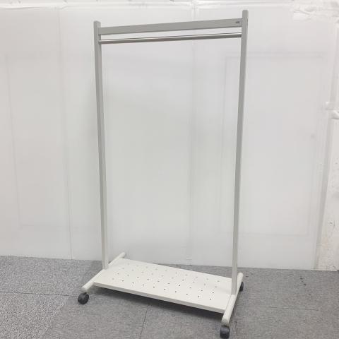 ウチダ　内田洋行　UCHIDA　コートハンガー　収納　ホワイト　レア
                        その他シリーズ
                                    中古
            