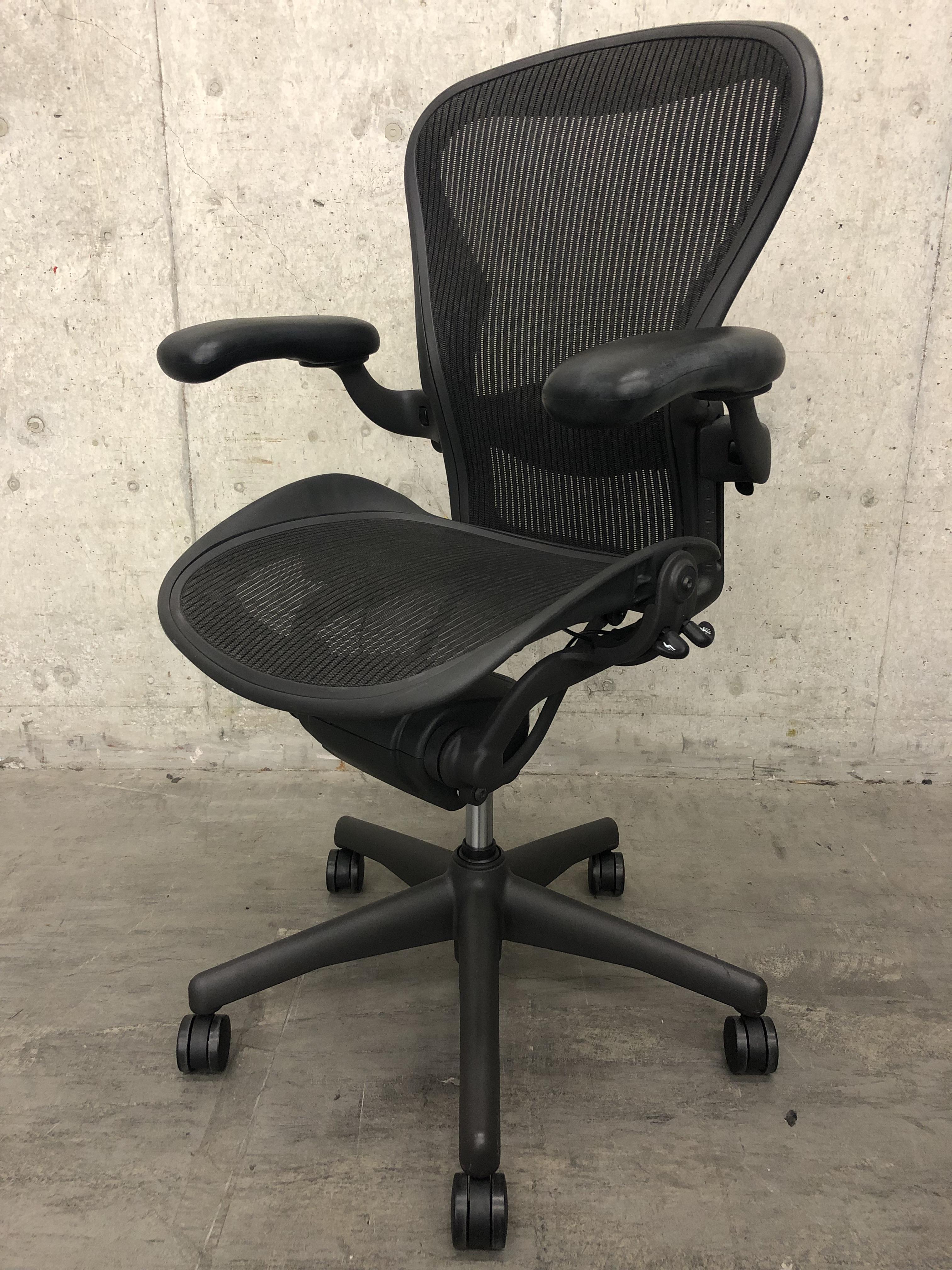 【中古】アーロンチェア Herman Miller/ハーマンミラー 肘付 