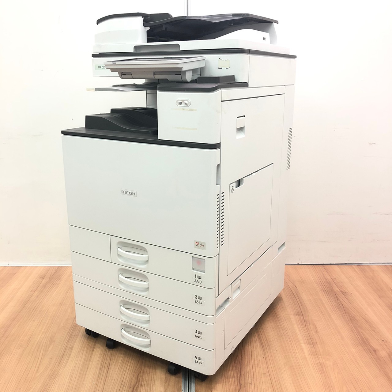 【KS】【コピー機環境改善！操作性も快適！】■リコー製　カラー複合機　MPC3504　分速30枚機
                        imagio MP
                                    中古
            