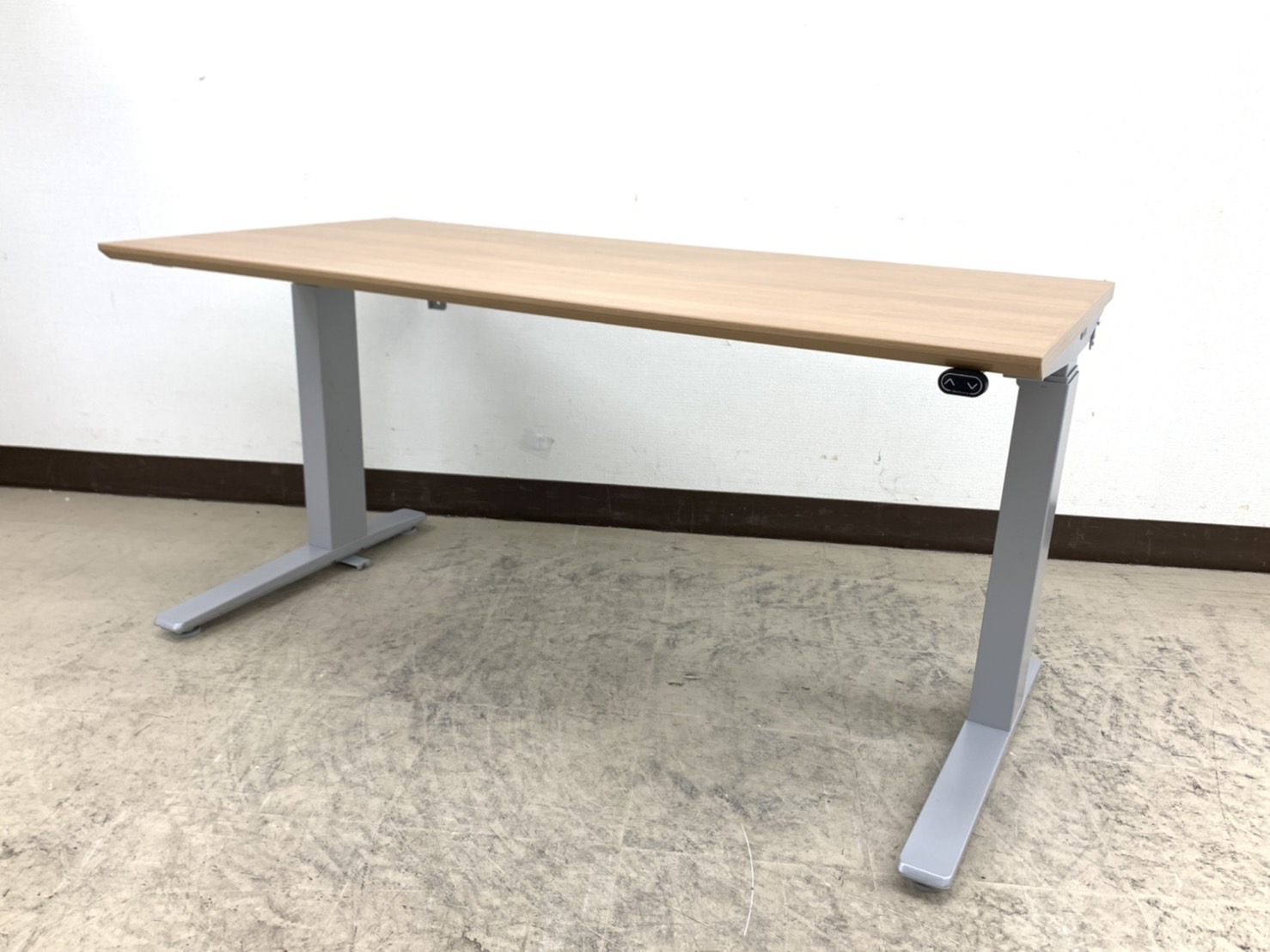 【あと1台】天板高上下⇒650～1250ｍｍスイフト（Swift）シリーズ蓮田入店※ワークスタイル⇒スタンディングへ◆オカムラ製【RP】
                        Swift
                                    中古
            