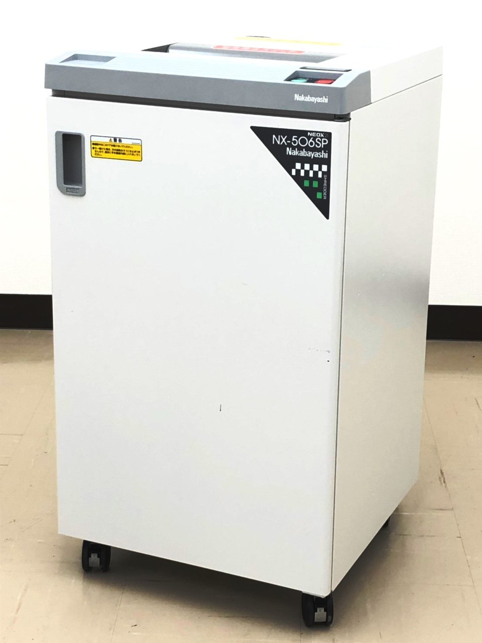 【1台限定】【なんと最大裁断枚数50枚のパワフルマシン！】■ナカバヤシ製・NX-506SP　シュレッダー
                        その他シリーズ
                                    中古
            