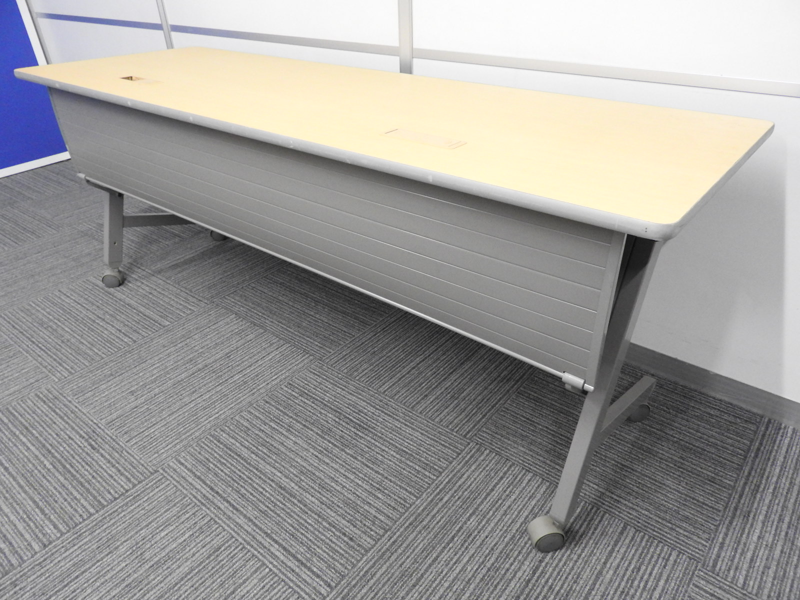 【パーツ欠け有りのためお買い得！】◆イトーキ製　HMシリーズ　幅1800㎜　ナチュラル【おつとめ品】
                        HMシリーズ
                                    中古
            