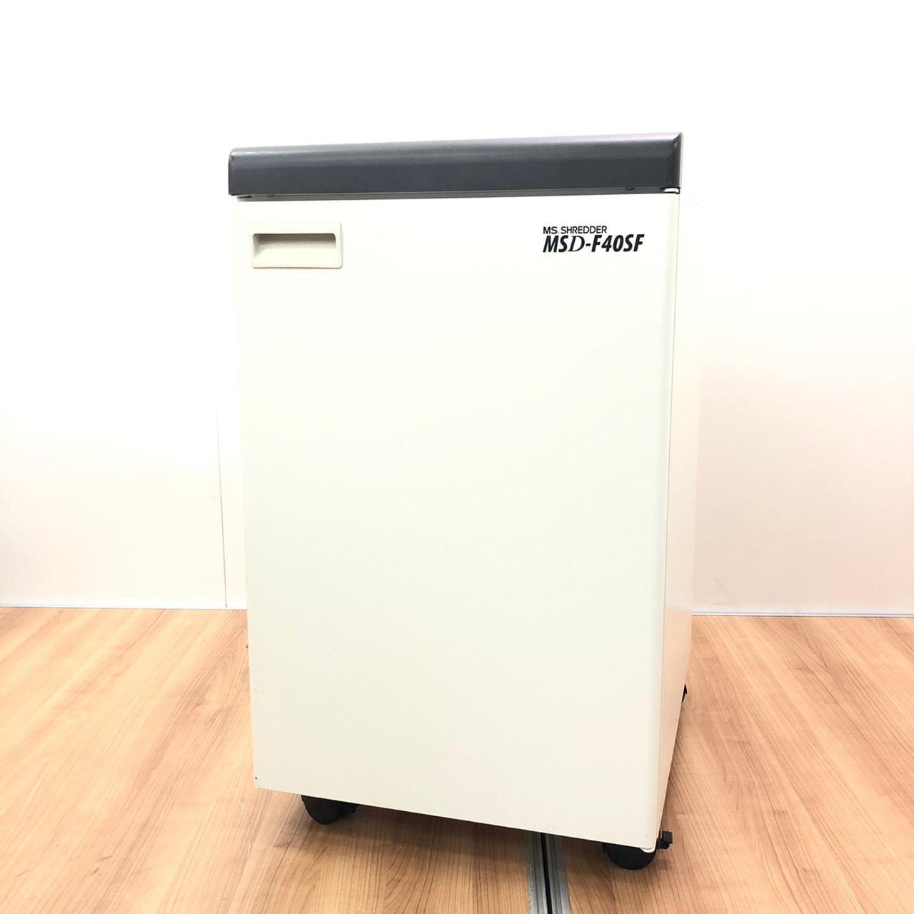 【大容量処理】最大裁断枚数45枚　スパイラルカット　【作業効率UP】
                        MSDシリーズ
                                    中古
            