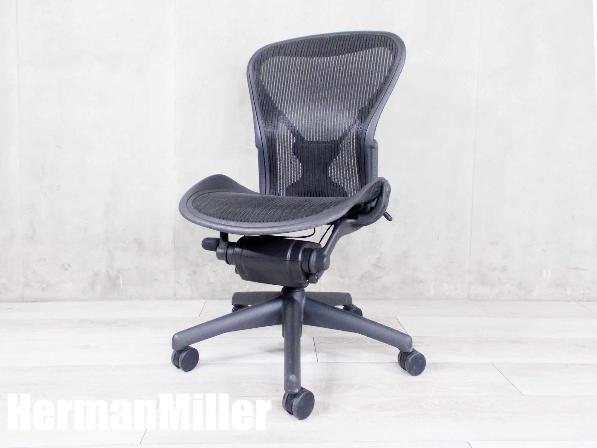 ハーマンミラー アーロンチェア USED 中古】アーロンチェア Herman Miller/ハーマンミラー 肘付