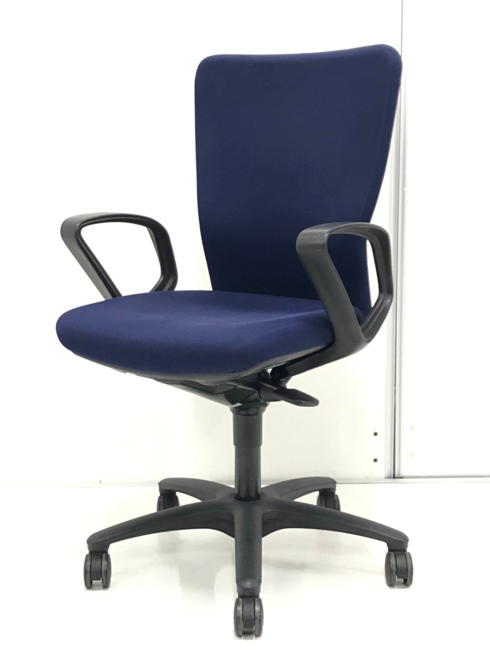 中古】カロッツァチェア CK45ZR-FS19 オカムラ/okamura 肘付ハイバック  