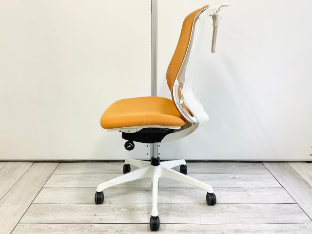 中古】シルフィーメッシュ オカムラ/okamura 肘無ハイバック