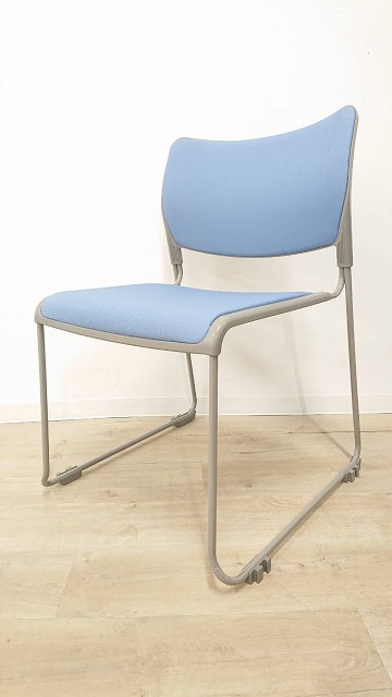 【ロット商品】【起業・拠点開設・移転などでまとまった数が必要なお客様必見】■オカムラ製　スタッキング　ライトブルー※仙台店撮影画像※
                        8104シリーズ
                                    中古
            