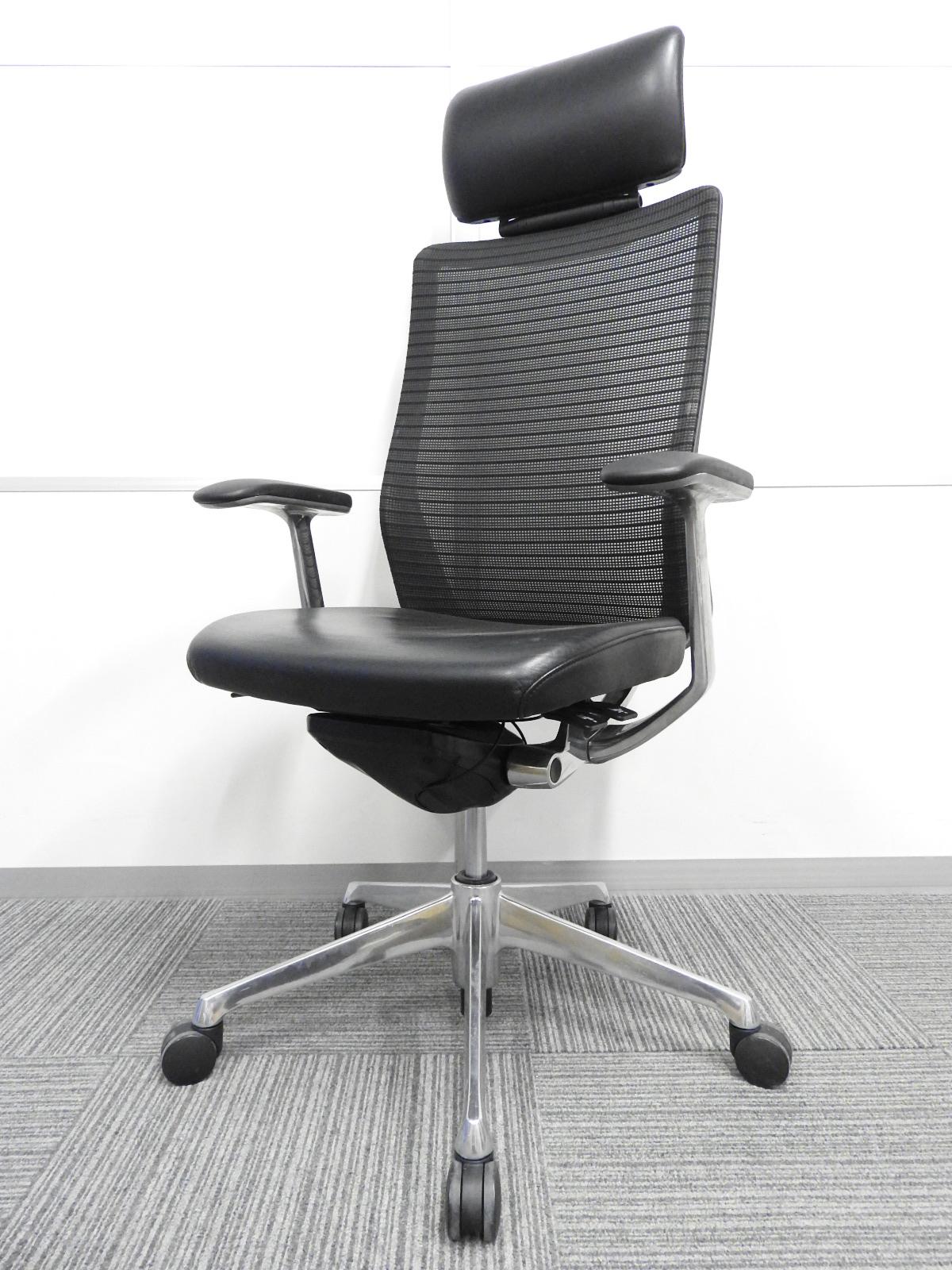 【美しいデザインの快適メッシュ！】◆オカムラ製　コーラルチェア　デザインアーム・ヘッドレスト付　ブラック
                        コーラルメッシュ
                                    中古
            