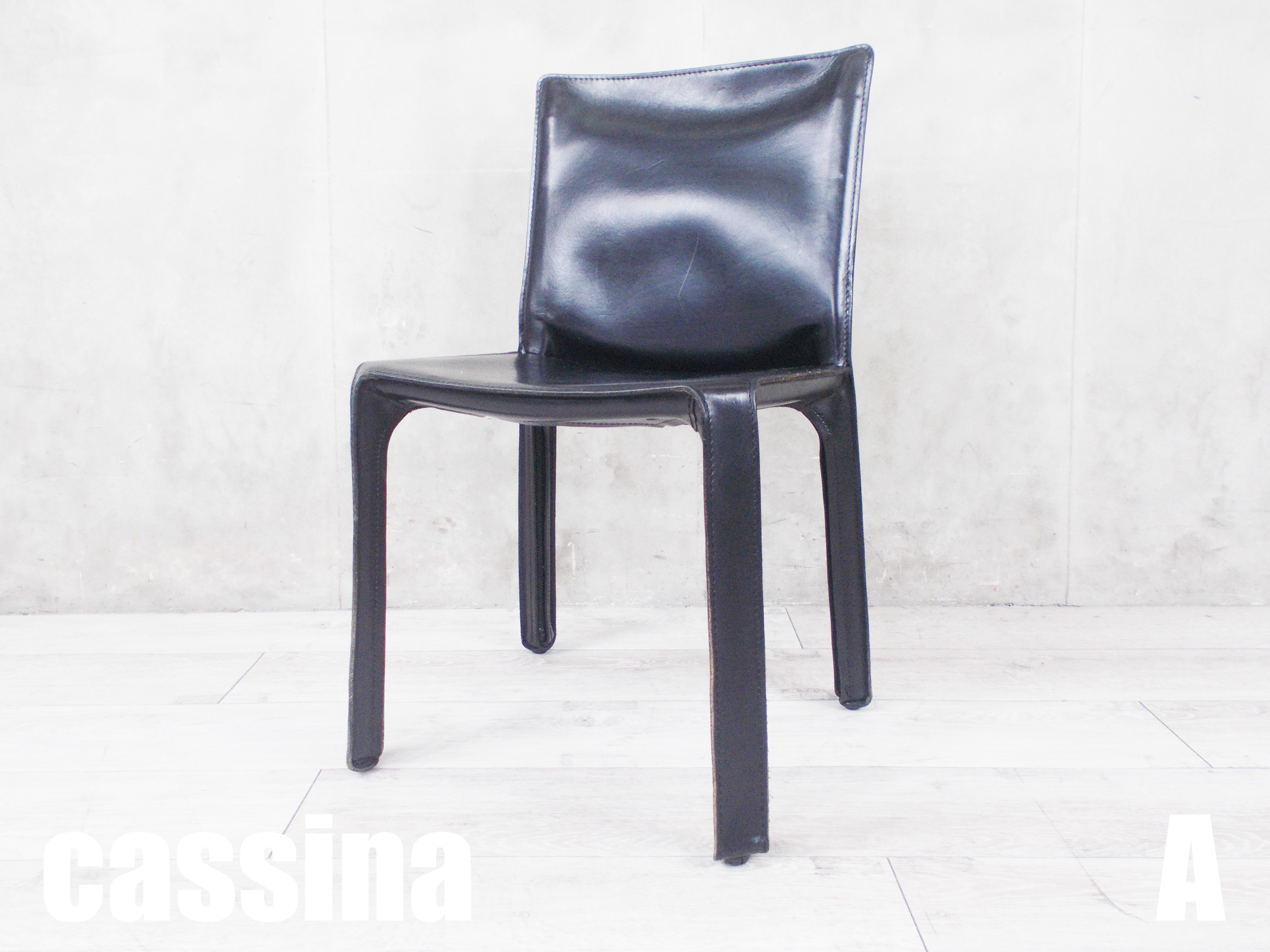 A）cassinaカッシーナ  CAB キャブ  アームレスチェア　マリオベリーニ　ブラック
                        その他シリーズ
                                    中古
            