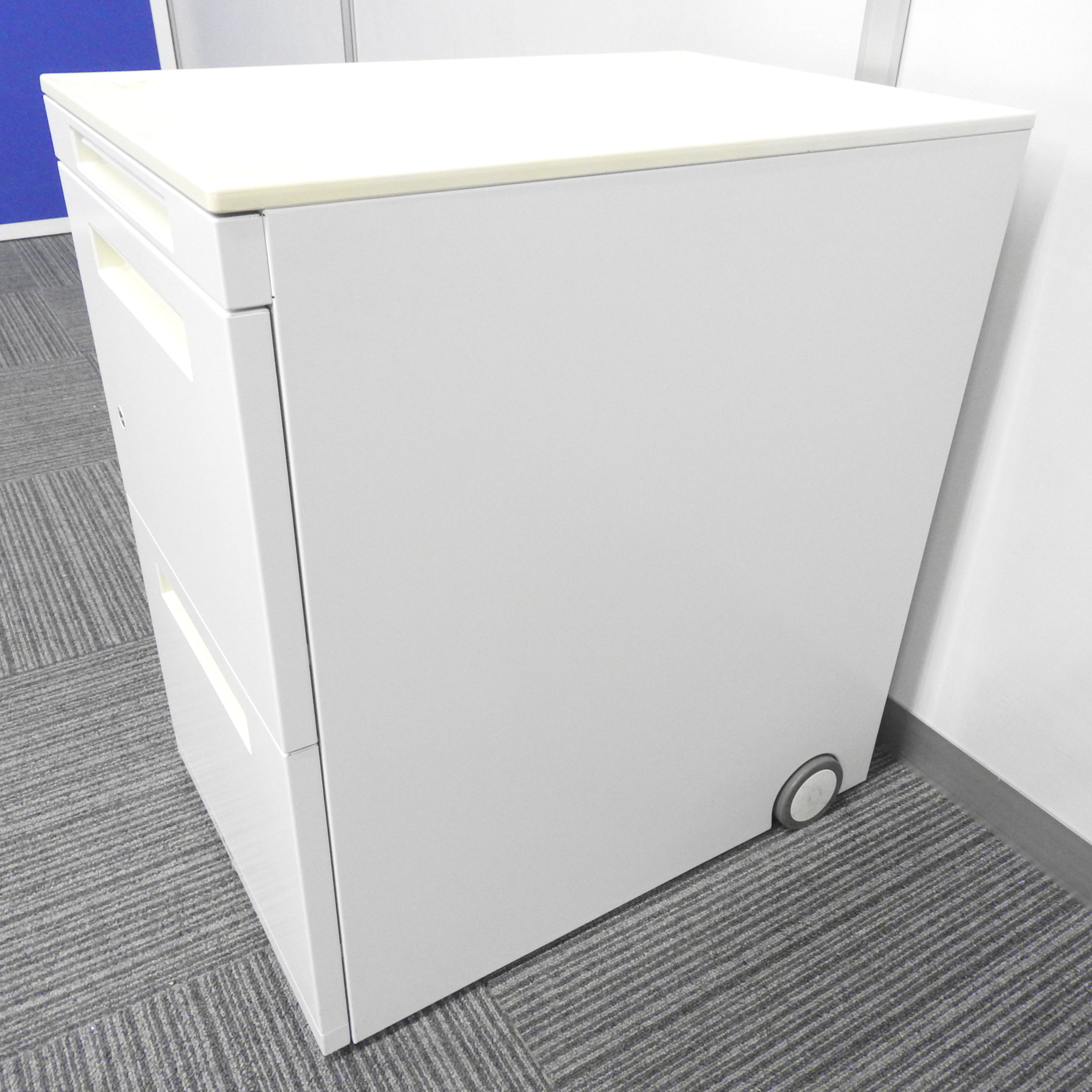 【中古】 イナバ/INABA ワゴン3段 373665 - 中古オフィス家具ならオフィスバスターズ
