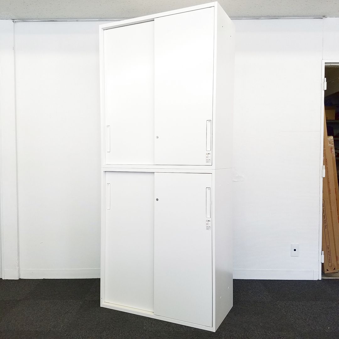 【2台入荷】人気のエディアシリーズ入荷！中古　キャビネット　書庫　ロッカー　棚　ホワイト　オフィス　コクヨ　引き違い　H2160　上下書庫　書庫セット
                        エディア
                                    中古
            