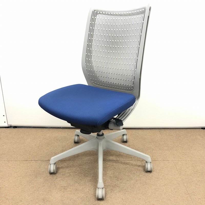 【ハイバックチェア】オカムラ/ヴィスコンテ/ブルー【テレワーク応援】
                        ヴィスコンテチェア
                                    中古
            