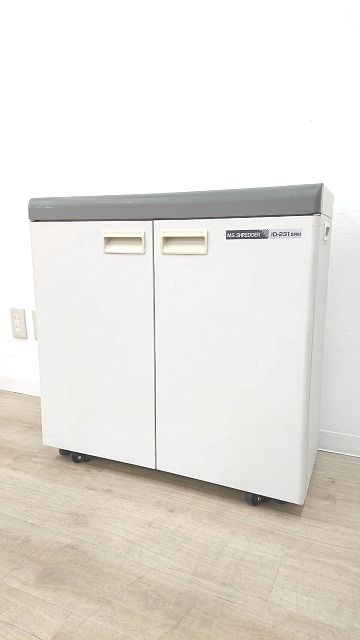 【置き場所に困らないコンパクトサイズ】【しっかり細断最大細断枚数26枚】■明光商会　シュレッダー　MS-ID231SRM※仙台店撮影画像※
                        IDシリーズ
                                    中古
            