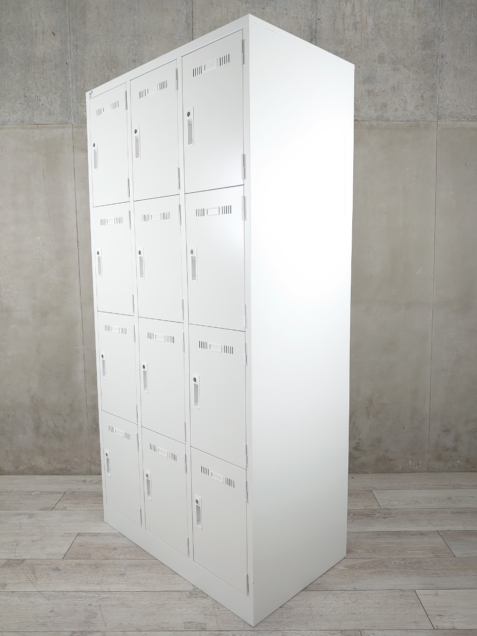 【関東倉庫在庫品】【新品】生興製『SLKシリーズ』【弊社使用管理コード：OGFL】
                        ＳＬＫロッカー
                                    新品
            