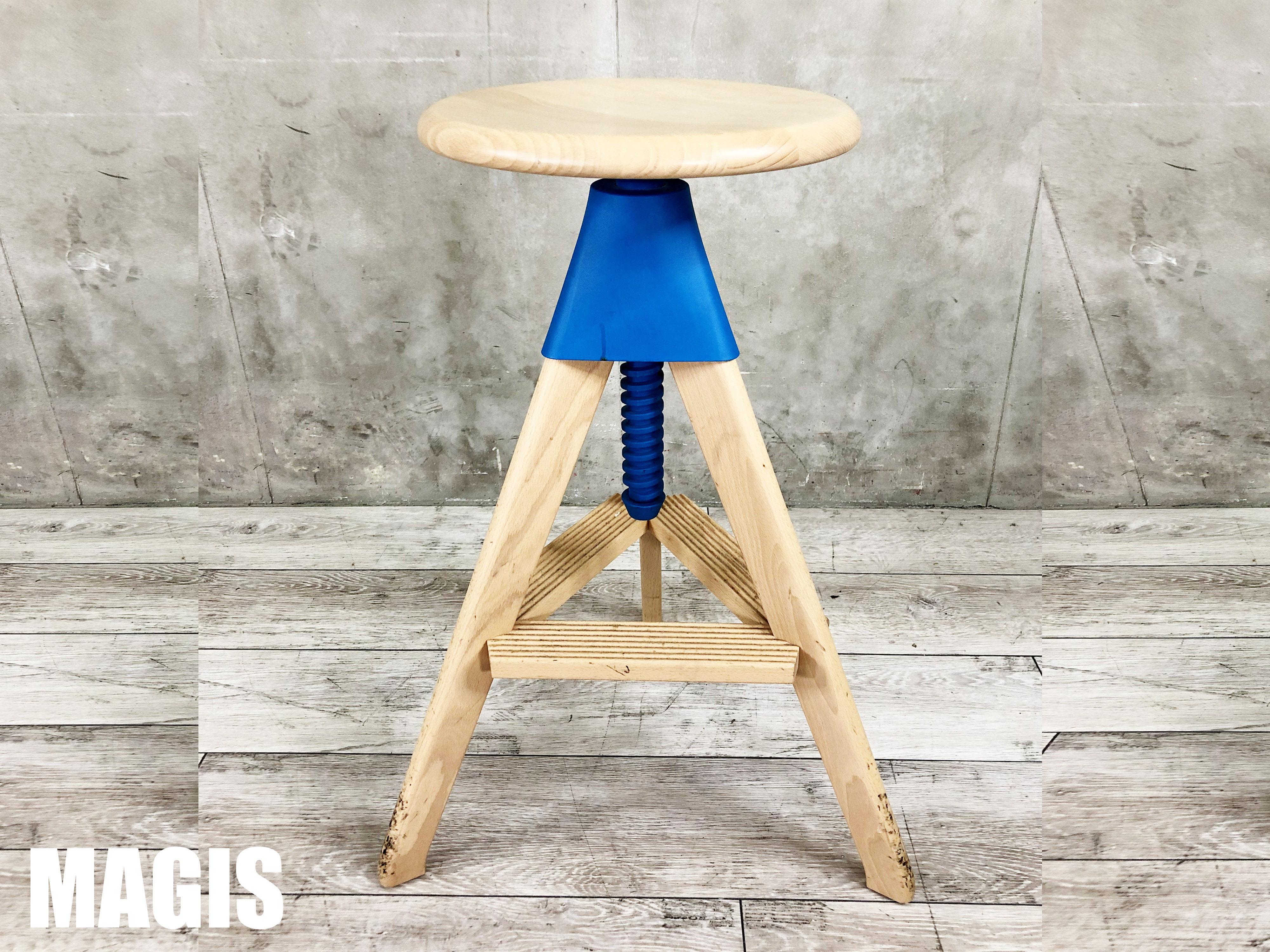 MAGIS /マジス　Tom & Jerry /トム＆ジェリー スツール ハイタイプ　回転昇降式　コンスタンチン・グルチッチ
                        その他シリーズ
                                    中古
            