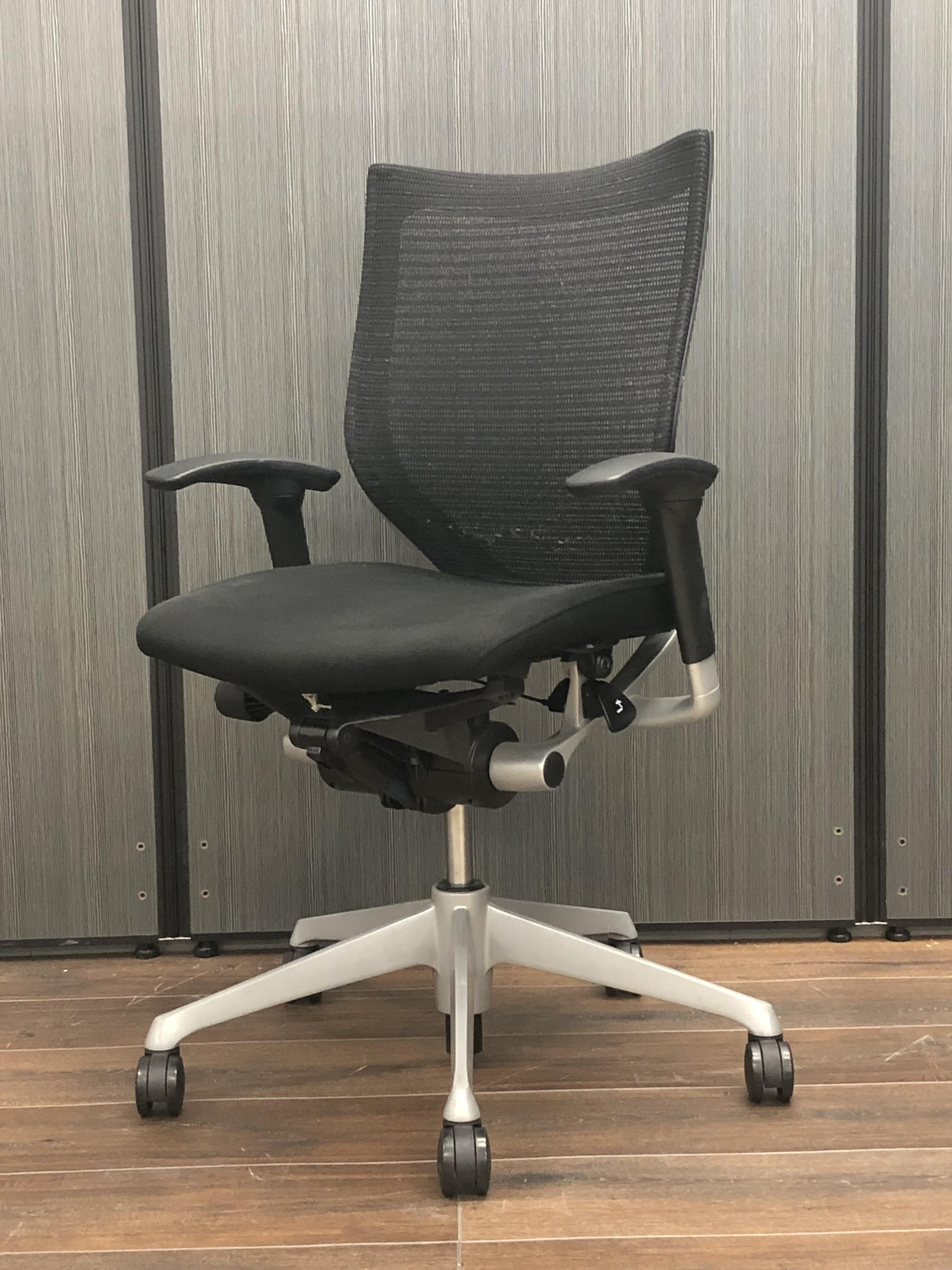 ★在庫入替セール品★人気チェアをお試し価格で！訳アリ品でコスト削減【A00800137】
                        バロンチェア
                                    中古
            