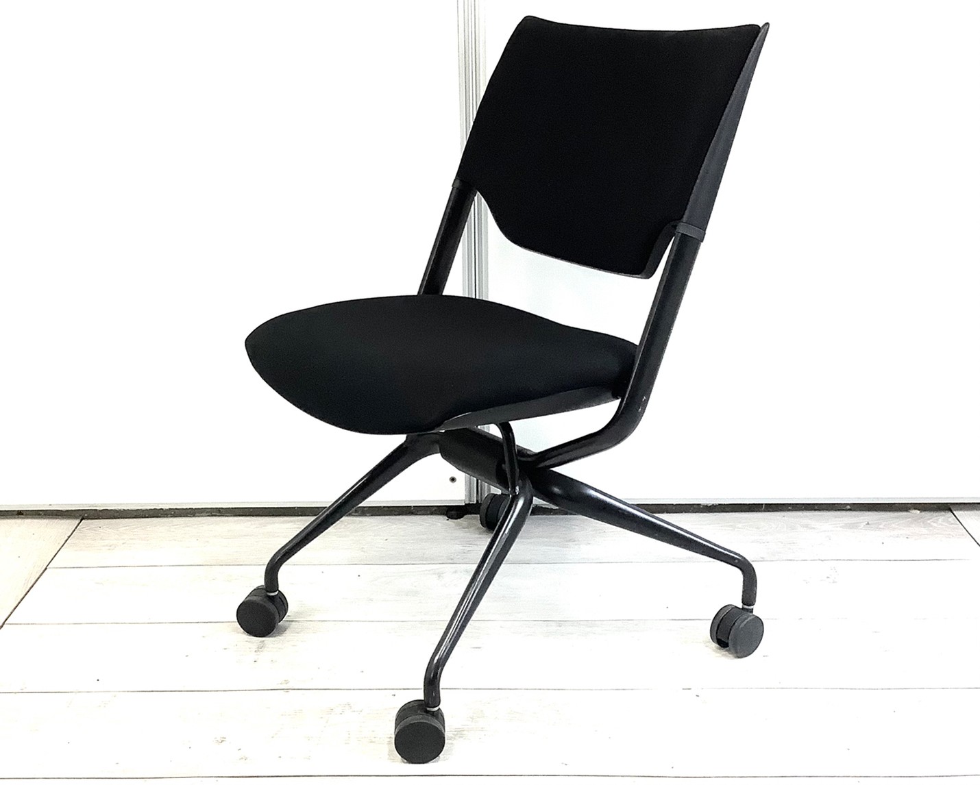 大人気／定番／オススメ　◆ITOKI／イトーキ　◆レクシブ ※横浜本店撮影画像※
                        レクシブ
                                    中古
            