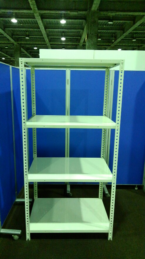 【☆年末年始休業のお知らせ☆マテハン本舗のみ、2022年12月29日(木)～2023年1月9日(月)まで休業させて頂きます。2023年1月10日(火)より順次対応させて頂きます。】W900・D600のオカムラ・中古ラックが久しぶりに1台入荷しました！　天地4段　耐荷重：段/150kg　ボルトレスなので組立も簡単！
 ※マテハン本舗の中古商品は、千葉県柏市に在庫がございます。
                        その他シリーズ
                                    中古
            