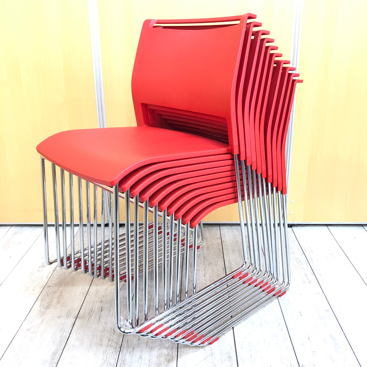 【おしゃれなスタッキングチェア大量入荷】【１０脚セット】
                        その他シリーズ
                                    中古
            