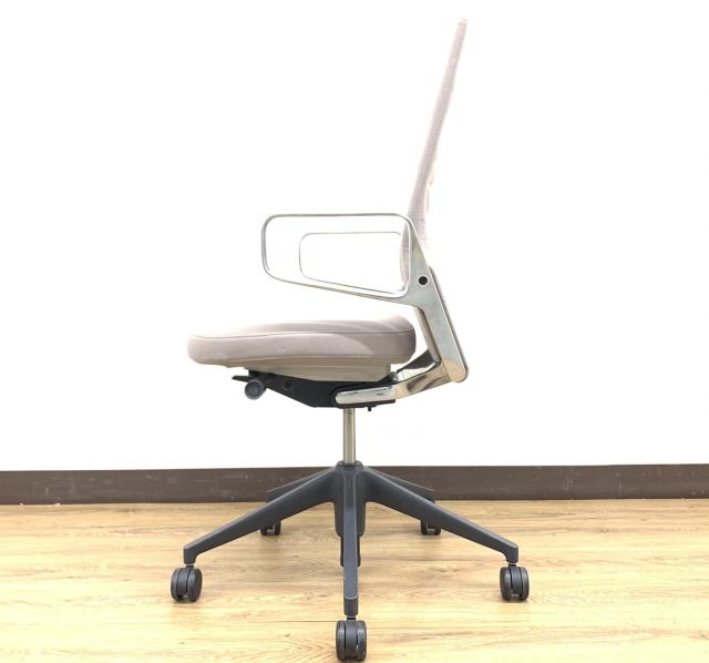 【中古】 AC4 vitra/ヴィトラ 肘付ハイバックチェア 379144