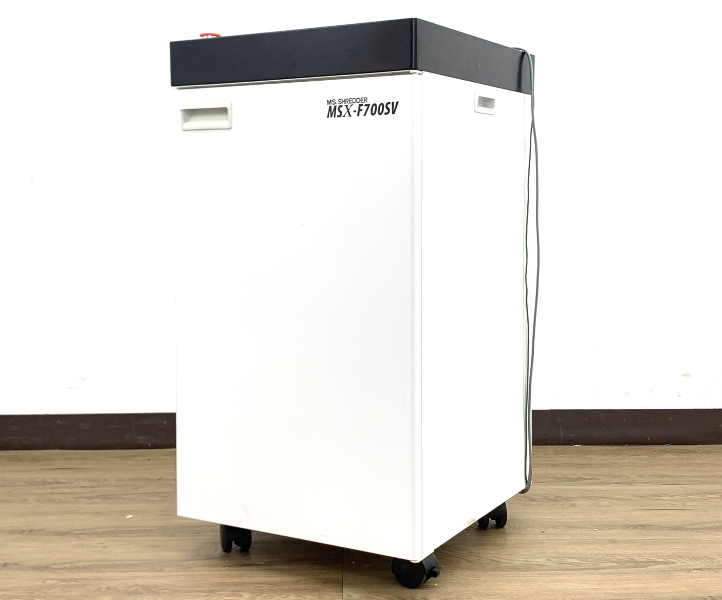【2012年製】【最大約７５枚裁断】脅威のウルトラパワー！クロスカット業務用オフィスシュレッダー◆明光商会製MSX-F75【RP】
                        MSXシリーズ
                                    中古
            