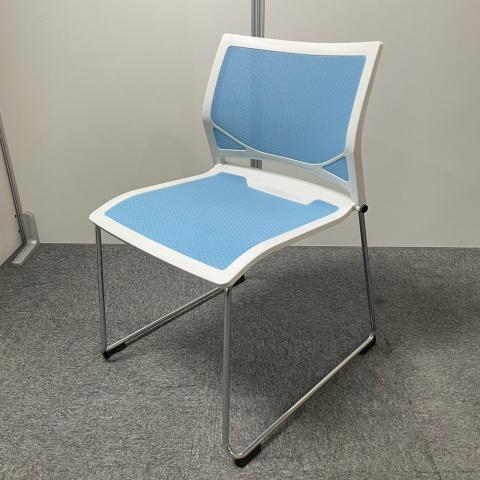 【在庫入れ替え品！！】オカムラ製　ツァルトシリーズ　ライトブルーカラー　スタッキングチェア入荷！！
                        ツァルト
                                    中古
            