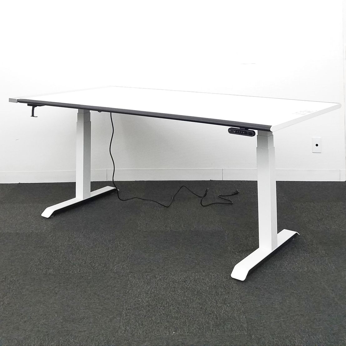 【1台入荷】人気の上下昇降テーブル入荷！中古　ホワイト　テーブル　オフィス　ミーティング　会議　上下昇降　H630～H1290　コクヨ　SEQUENCE
                        シークエンス 昇降デスク&テーブル
                                    中古
            