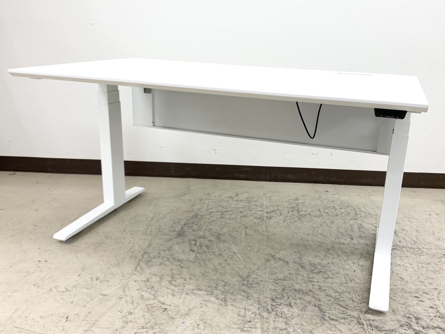 【電動上下昇降OK】天板高調整自由⇒650～1250ｍｍスイフトシリーズ蓮田入店※ワークスタイル⇒スタンディングへ◆オカムラ製【RP】
                        Swift
                                    中古
            