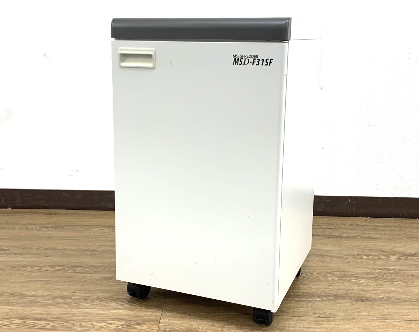 【2012年製】【最大裁断約55枚】ばりばり裁断ハイパワーシュレッダー蓮田入店◆明光商会　MSD-F31SF【RP】
                        MSDシリーズ
                                    中古
            