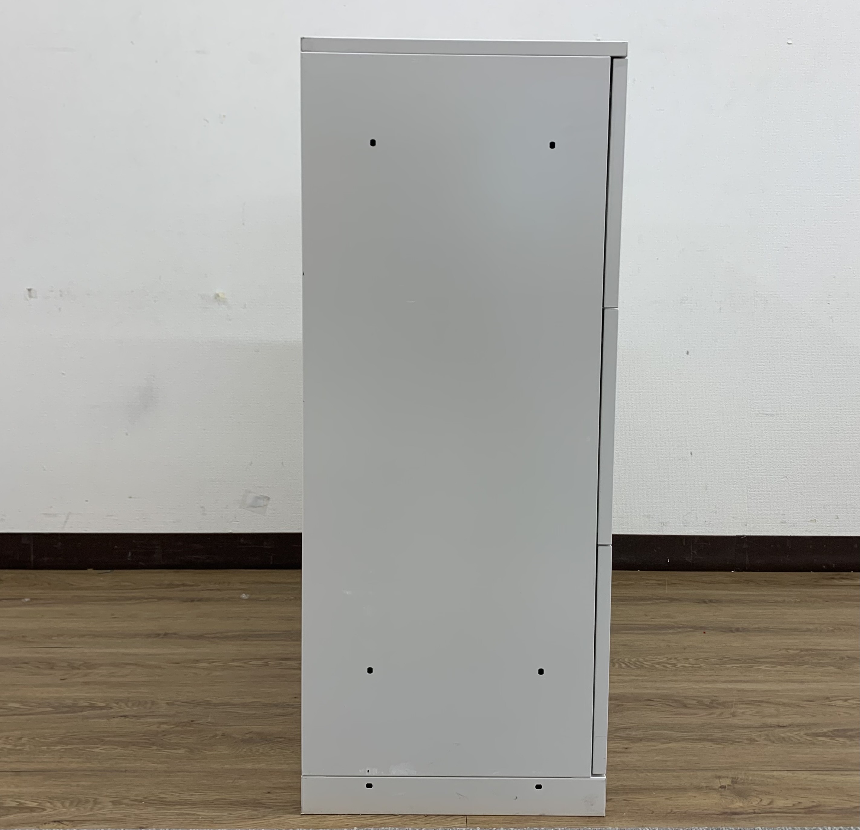 【中古】エスキャビネット H1-M1090AAS-W9 イトーキ/ITOKI ローキャビネット／ラテラル 382402 - 中古オフィス家具 ...