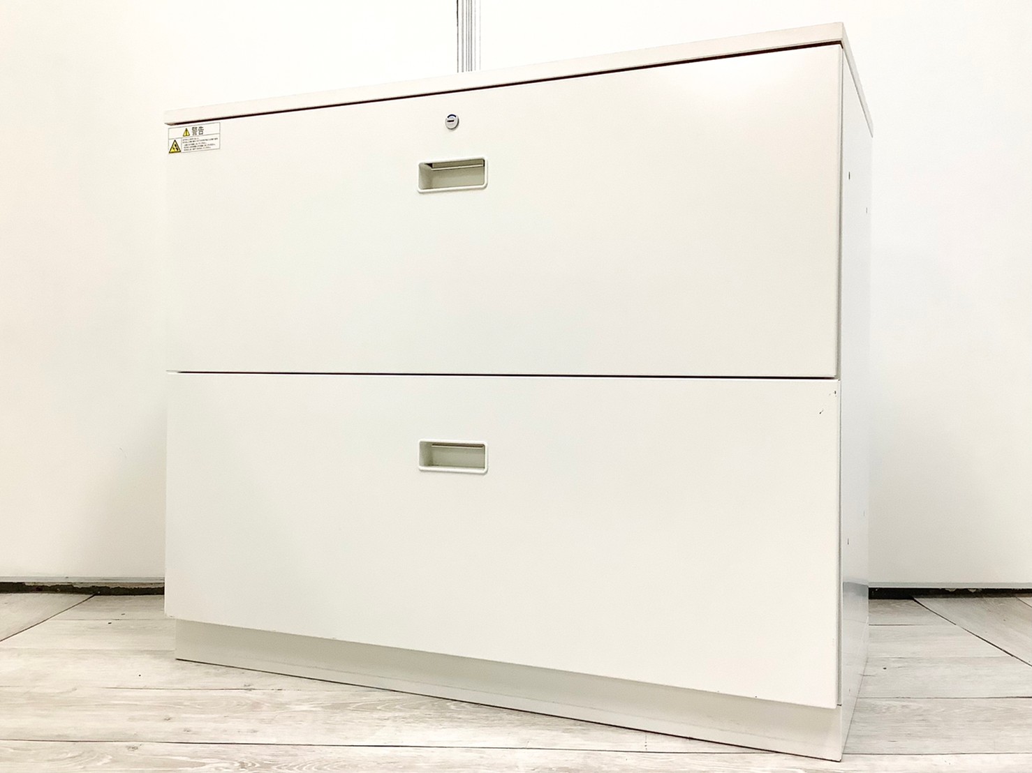 大人気／定番　◆ITOKI／イトーキ　◆THIN LINE CABINET／シンラインキャビネット ※横浜本店撮影画像※
                        シンライン
                                    中古
            