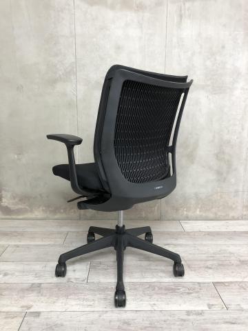 中古】ヴィスコンテチェア CWK6ZA FAR1 オカムラ/okamura 肘付ロー 