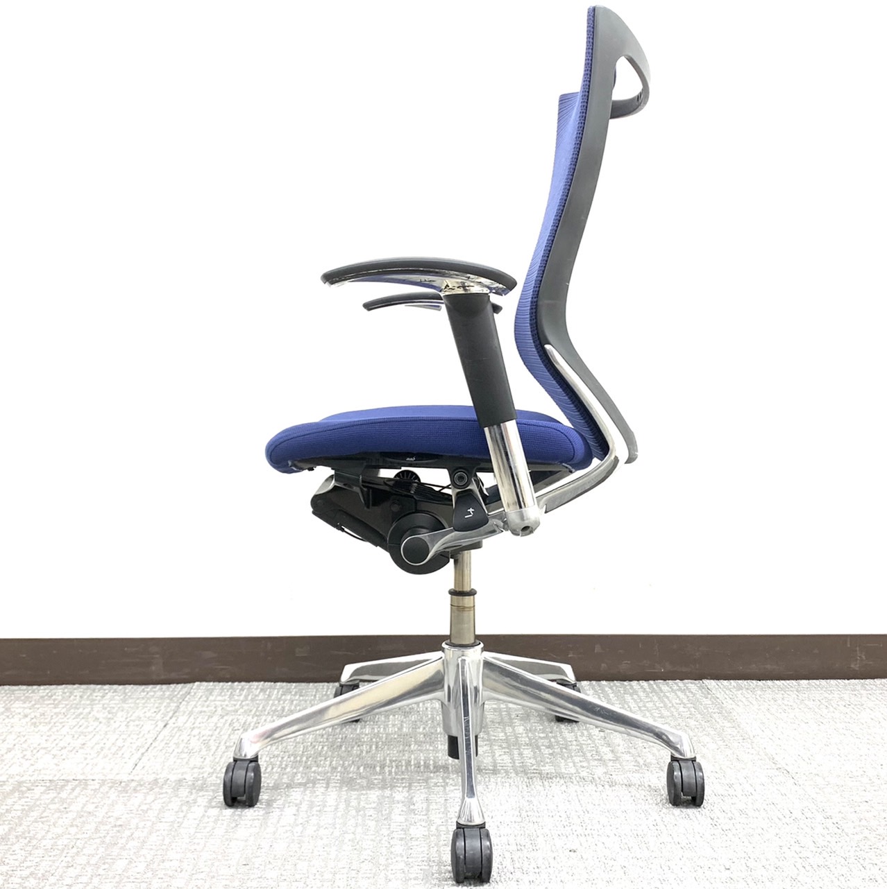 【中古】バロンチェア CP85BR オカムラ/okamura 肘付ハイバックチェア 383276 - 中古オフィス家具ならオフィスバスターズ