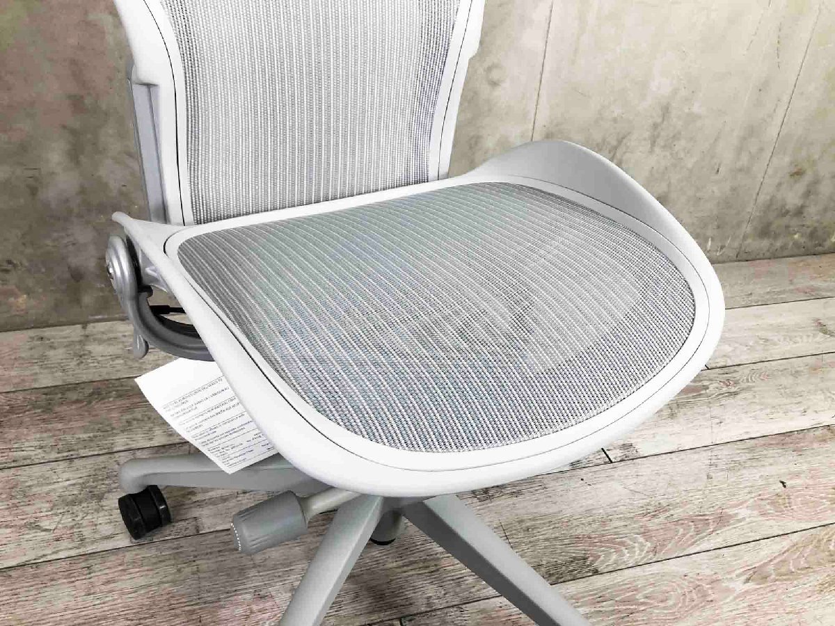 新古品】アーロンチェア Herman Miller/ハーマンミラー 肘無 新古品】アーロンチェア Herman Miller/ハーマンミラー 肘無