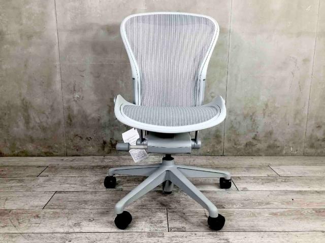 新古品】アーロンチェア Herman Miller/ハーマンミラー 肘無ハイバックチェア 385563 中古オフィス家具ならオフィスバスターズ