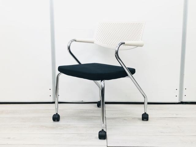 【ヴィトラ入荷】座り心地良し！見た目良し！コスパ良し！ビザロールチェア！
                        ビザロール
                                    中古
            