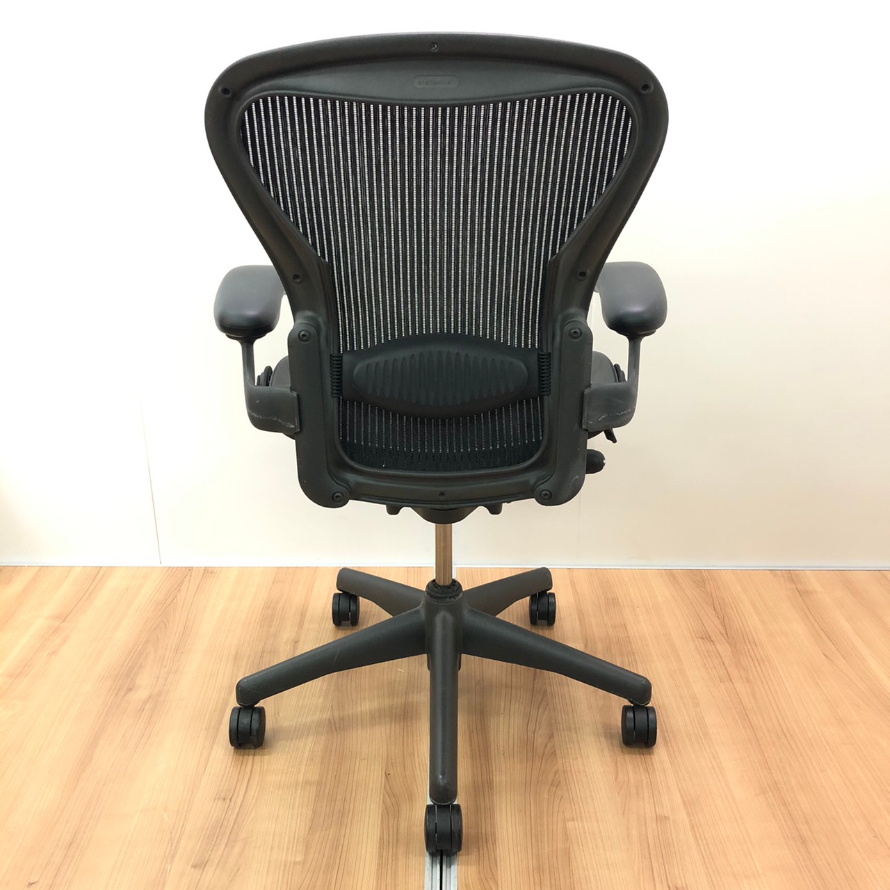 中古】アーロンチェア Herman Miller/ハーマンミラー 肘付