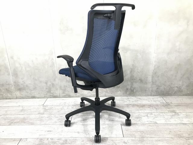 【中古】エフメッシュ KF-370JBH-T1B2 イトーキ/ITOKI 肘付ハイバックチェア 386046