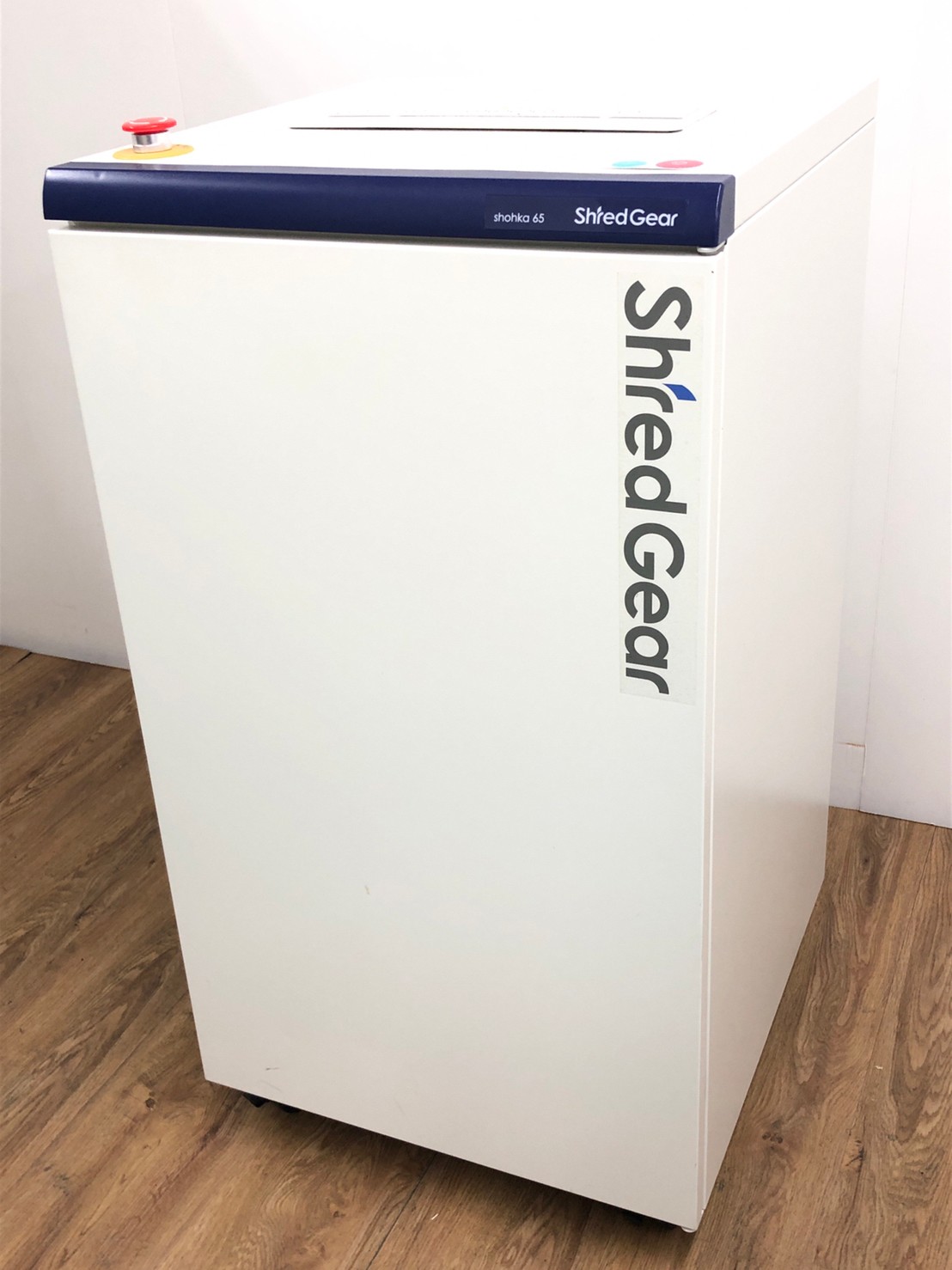 【新品時最大裁断数65枚！】一気に紙をまとめて裁断！！■サカエ/shohka65
                        shohka
                                    中古
            