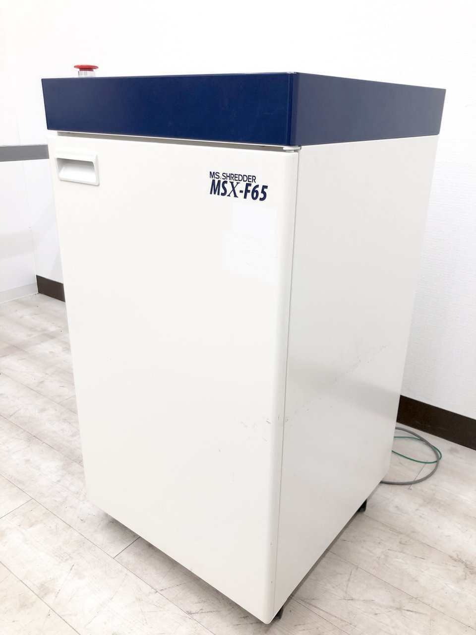 パワフルさが魅力！【最大裁断枚数65枚！】■明光商会製　MSX-F65　オフィスシュレッダー【パワークロスカット】
                        MSXシリーズ
                                    中古
            