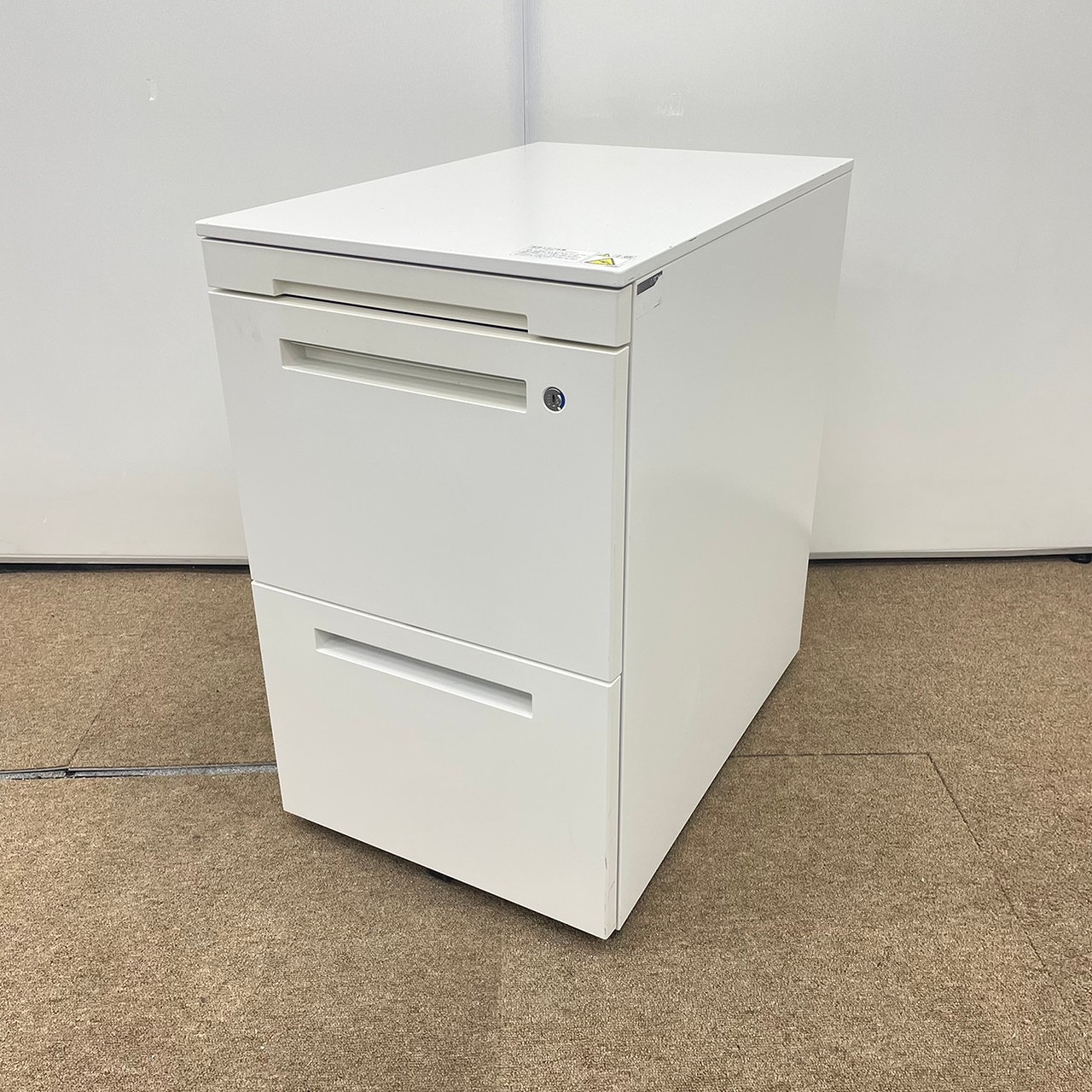 【フリーアドレスデスク用ワゴン】イトーキ/CZR/ホワイト
                        CZR
                                    中古
            