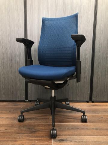 【コクヨ製の高級チェア】■コクヨ■ベゼル■ブルー
                        ベゼル 樹脂脚
                                    中古
            