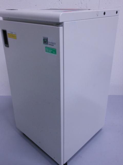 【1台入荷！！】オフィスシュレッダーナカバヤシ製【nakabayashi】 SX-406CR
                        スタンダードシュレッダー
                                    中古
            